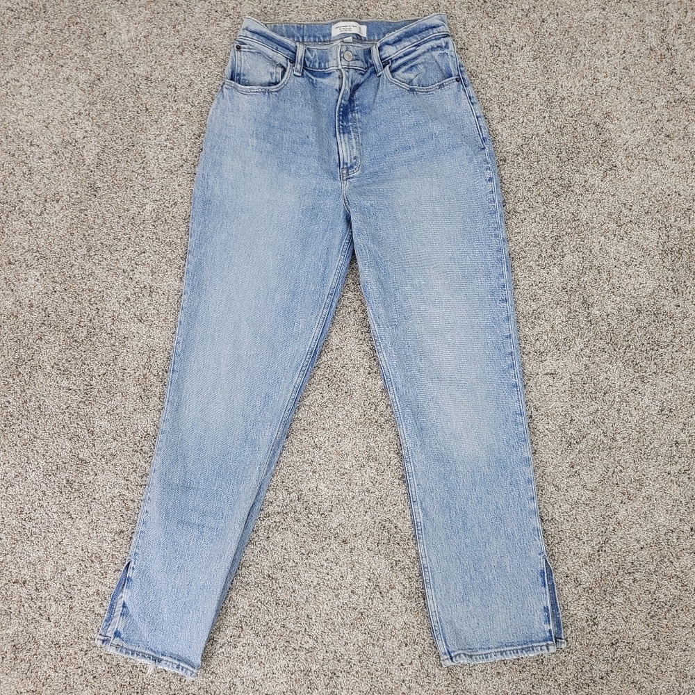 Abercrombie & Fitch 90s Straight Ultra High Rise Jeans Womens 30 10 Short
